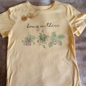 Zoe + Liv yellow shirt size S And Earrings